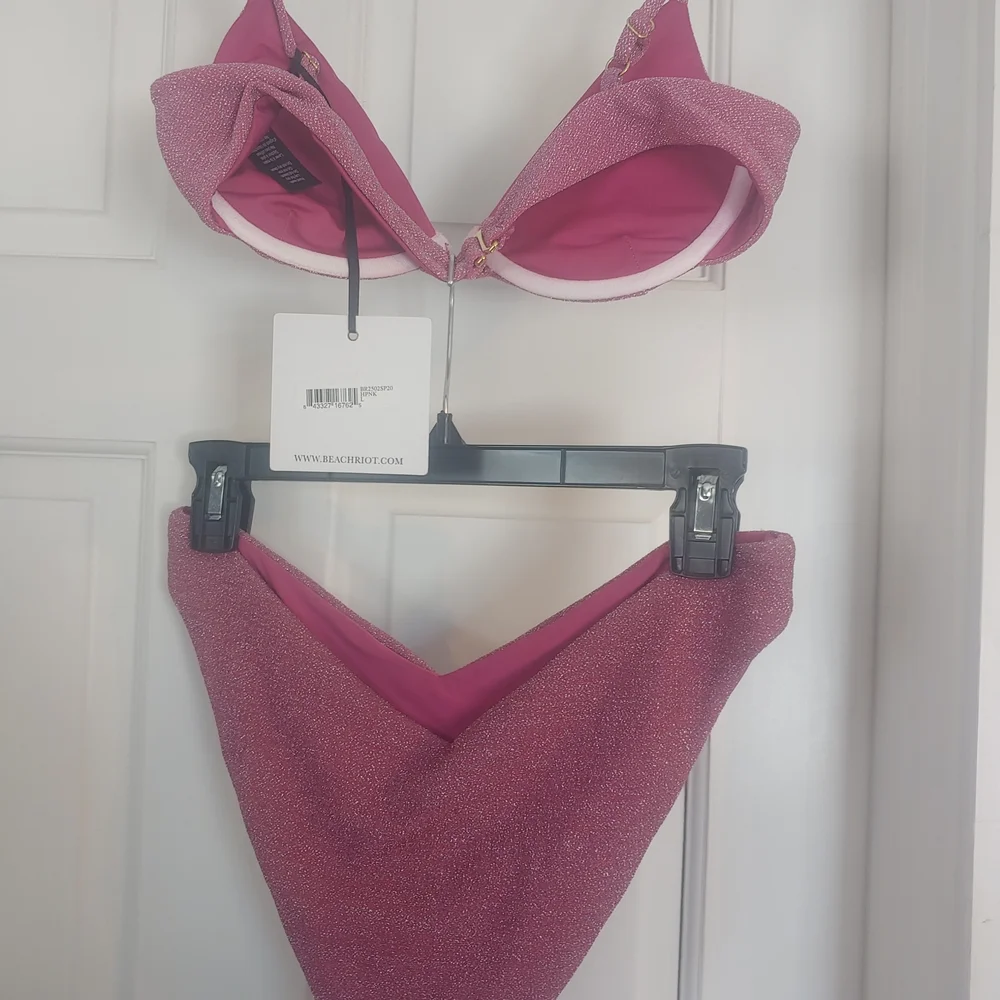 Beach Riot Pink Bikini Set - Picture 9 of 9